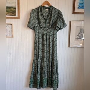 Max Studio Emerald Green Geometric Empire Waist Puff Sleeve V-neck Maxi Dress